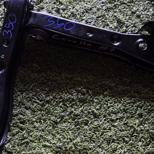 Tijeral -Bandeja Toyota corolla 87