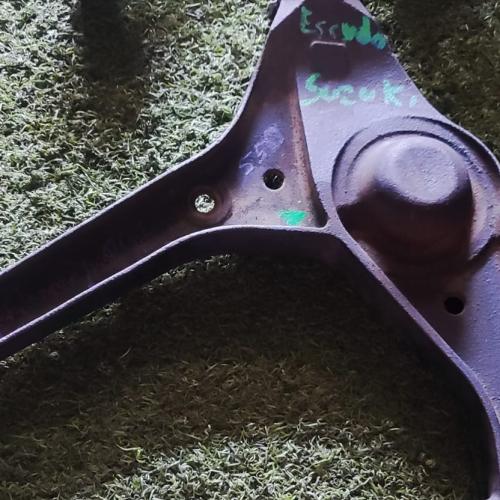 Tijeral-Bandeja Suzuki Escudo