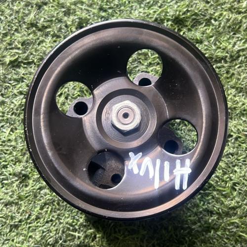 Bomba Hidráulica Toyota Hilux 2TR