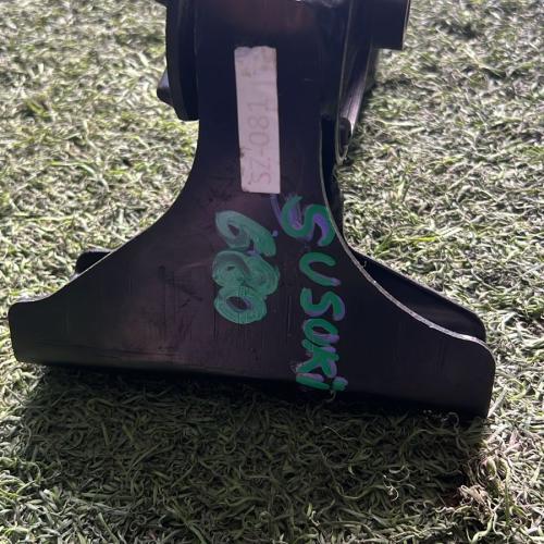 Soporte de motor SUZUKI