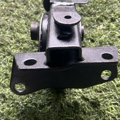 Soporte de motor TOYOTA