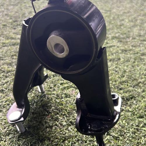 Soporte de motor Toyota Rav-4 2015